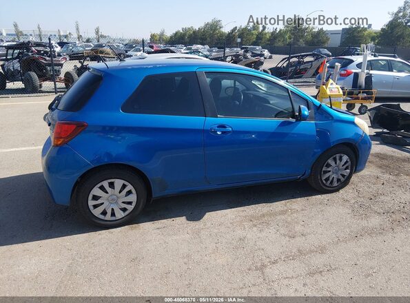 VNKJTUD33GA059790 2016 TOYOTA YARIS Синий Вид задней части салона
