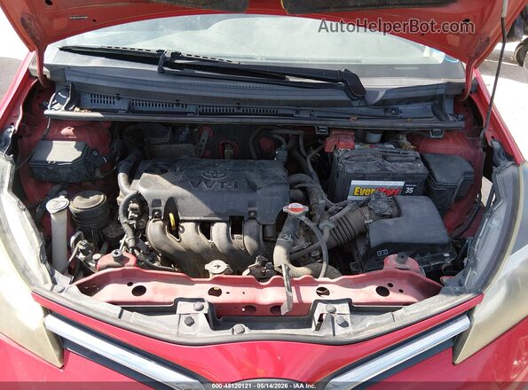 VNKKTUD32GA065486 2016 TOYOTA YARIS Red Rear view