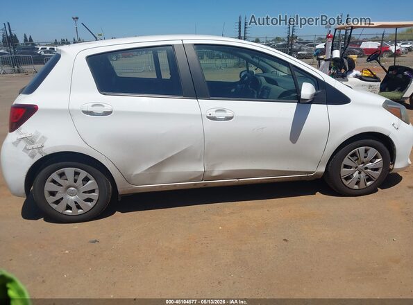VNKKTUD36GA069623 2016 TOYOTA YARIS White Rear interior view