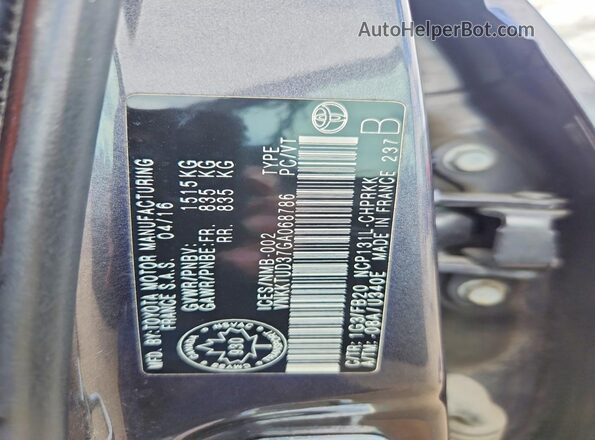 VNKKTUD37GA068786 2016 TOYOTA YARIS Gray Engine compartment view