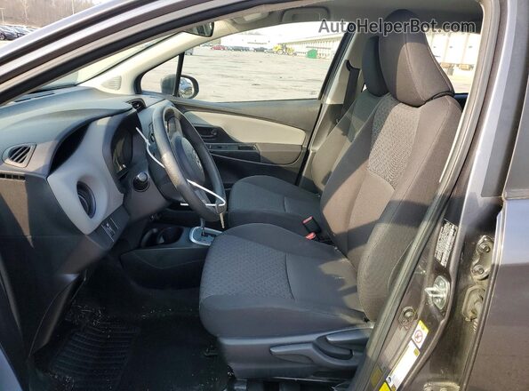 VNKKTUD38GA068635 2016 TOYOTA YARIS Угольный Вид салона спереди