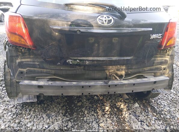 VNKKTUD38HA073416 2017 TOYOTA YARIS Black Դիմացի տեսք
