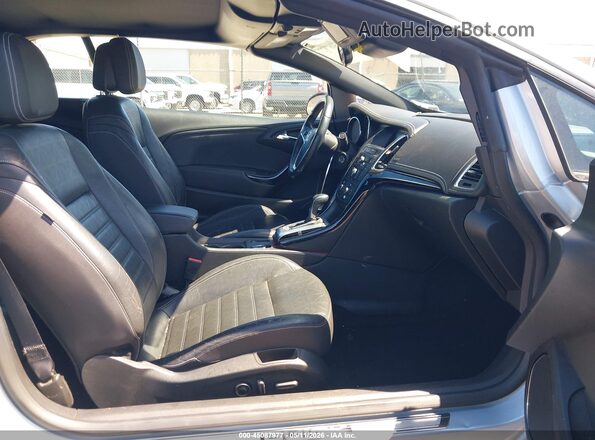 W04WH3N59HG016882 2017 BUICK CASCADA Silver Front interior view
