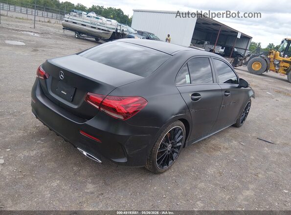 W1K3G4EB1MJ290796 2021 MERCEDES-BENZ A 220 Black უკანა მარჯვენა