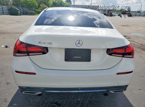 W1K3G4EB6NJ325821 2022 MERCEDES-BENZ A White უკანა ხედი