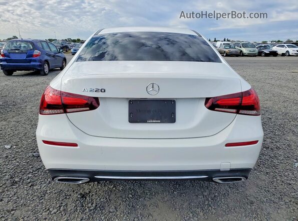 W1K3G4EB8LW046631 2020 MERCEDES-BENZ A White Vista trasera