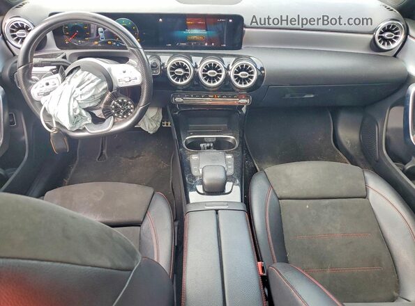 W1K3G4EBXMJ258882 2021 MERCEDES-BENZ A Black Dashboard view