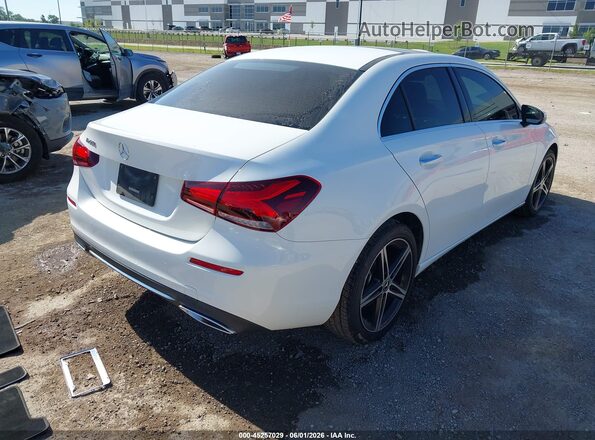 W1K3G4EBXMJ296886 2021 MERCEDES-BENZ A 220 Белый Задняя правая четверть