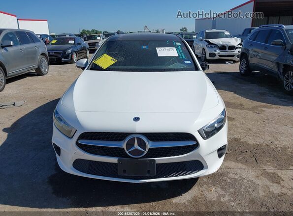 W1K3G4EBXMJ296886 2021 MERCEDES-BENZ A 220 Белый Вид задней части салона