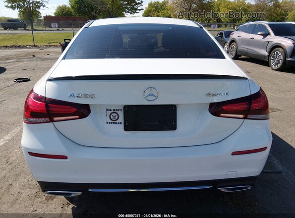 W1K3G4FB6NJ334856 2022 MERCEDES-BENZ A 220 White 