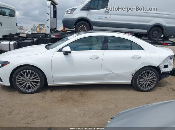 W1K5J4HB3RN455446 2024 MERCEDES-BENZ CLA-CLASS White Панорамний вид салону 360°