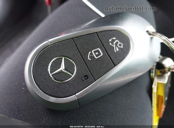 W1KAF4HB0RR211469 2024 MERCEDES-BENZ C-CLASS Silver Widok deski rozdzielczej