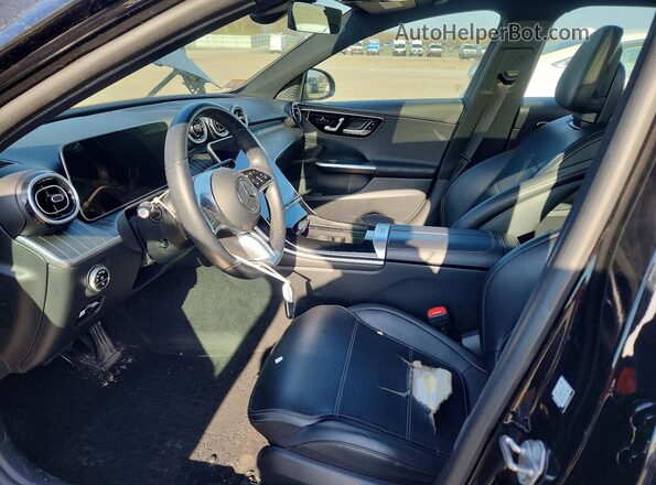W1KAF4HB2NR035776 2022 MERCEDES-BENZ C Black Front interior view
