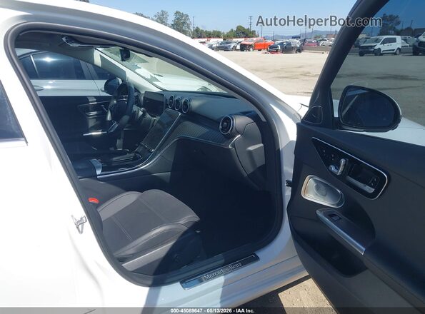W1KAF4HB9PR149762 2023 MERCEDES-BENZ C-CLASS White Widok wnętrza z przodu