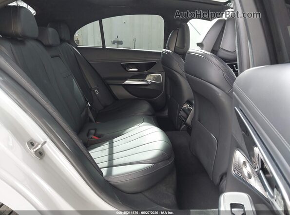 W1KLF4HB0RA025163 2024 MERCEDES-BENZ E-CLASS Gray VIN კოდის სტიკერის ხედი