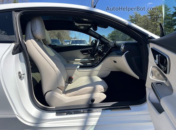 W1KMJ4HB0RF011673 2024 MERCEDES-BENZ CLE White წინა ხედი