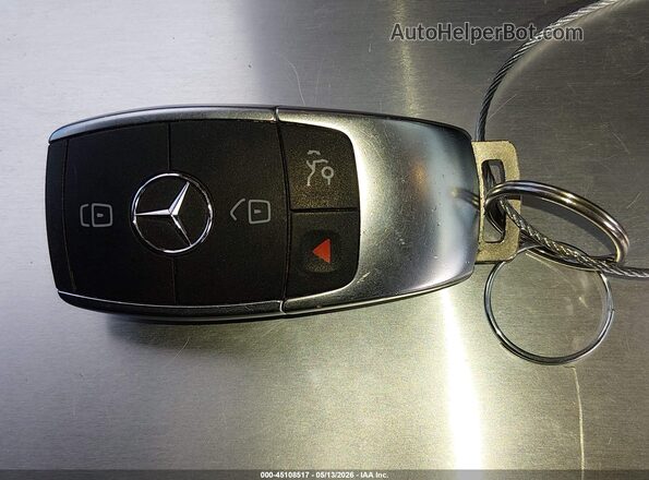W1KWF8DB2MR615143 2021 MERCEDES-BENZ C-CLASS Black Widok deski rozdzielczej