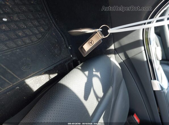 W1KWF8EB6MR629531 2021 MERCEDES-BENZ C-CLASS Серебряный Вид панели приборов