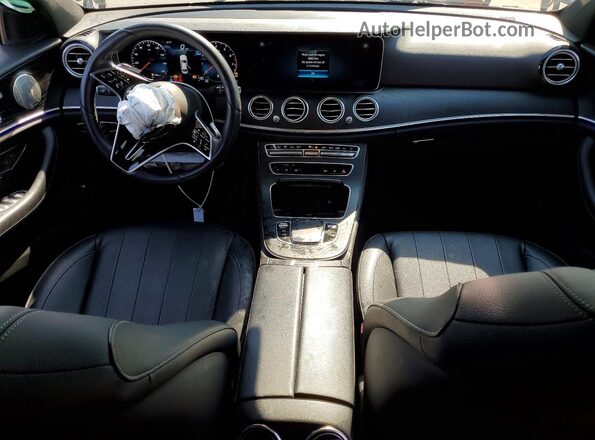 W1KZF8DB2NB050691 2022 MERCEDES-BENZ E Black Առջևի վահանակի տեսք