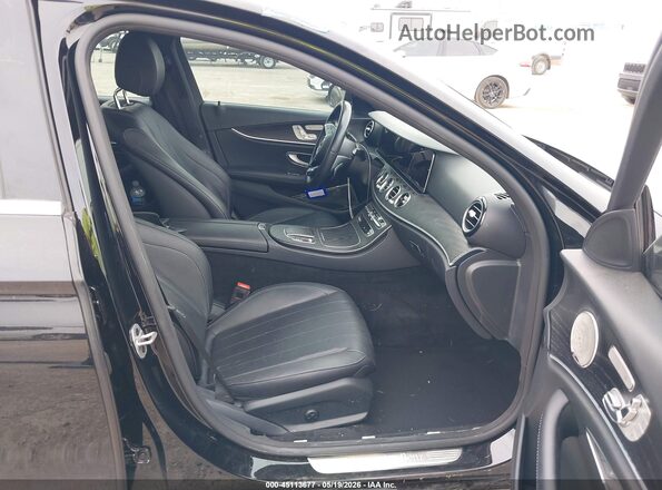 W1KZF8DB6MA930524 2021 MERCEDES-BENZ E-CLASS Черный Вид салона спереди