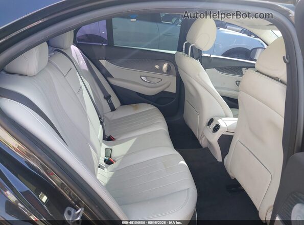 W1KZF8DB7MA946473 2021 MERCEDES-BENZ E-CLASS Gray Widok naklejki z numerem VIN