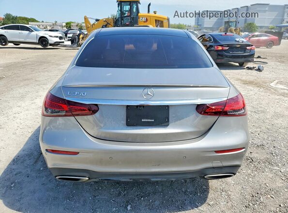 W1KZF8DB9MA910672 2021 MERCEDES-BENZ E Gray უკანა ხედი