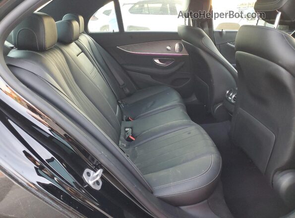 W1KZF8DBXMA891856 2021 MERCEDES-BENZ E Black Widok tylnych siedzeń
