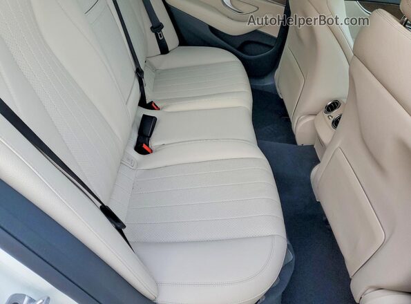 W1KZF8DBXNB091537 2022 MERCEDES-BENZ E White Հետևի նստատեղերի տեսք