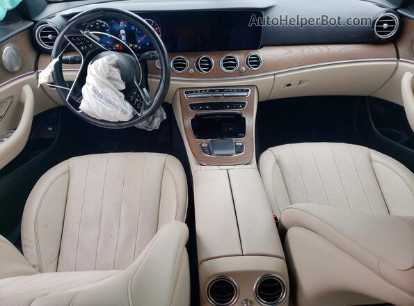 W1KZF8EB4MA959163 2021 MERCEDES-BENZ E Black Dashboard view