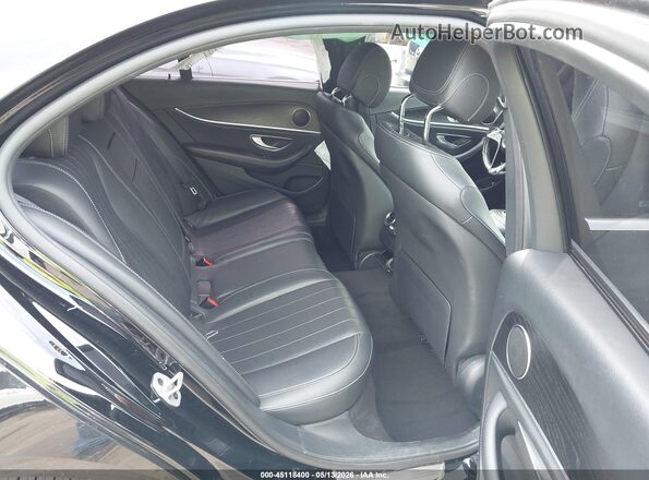 W1KZF8EB8NB035627 2022 MERCEDES-BENZ E-CLASS Black Вид наклейки з VIN-кодом