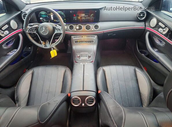 W1KZF8EB8PB144690 2023 MERCEDES-BENZ E Black Vista del salpicadero