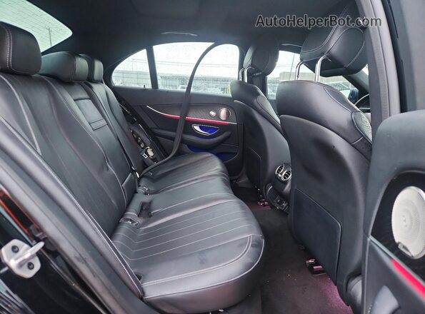 W1KZF8EB8PB144690 2023 MERCEDES-BENZ E Black Vista de los asientos traseros