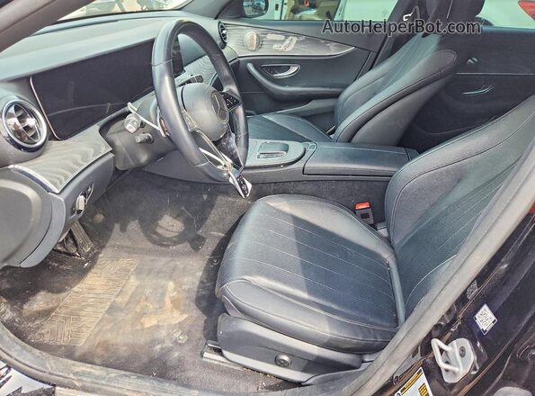 W1KZF8EB9MA933433 2021 MERCEDES-BENZ E Black Widok wnętrza z przodu
