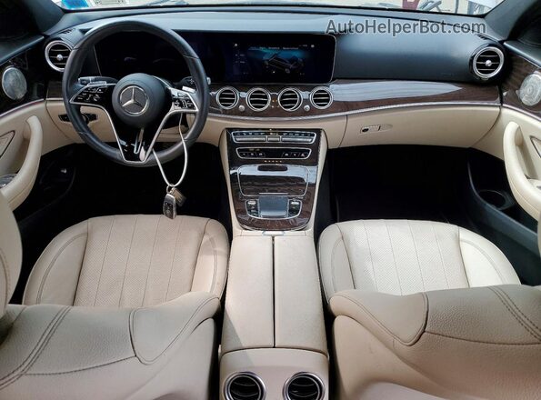 W1KZF8EB9NB026158 2022 MERCEDES-BENZ E Серебряный 