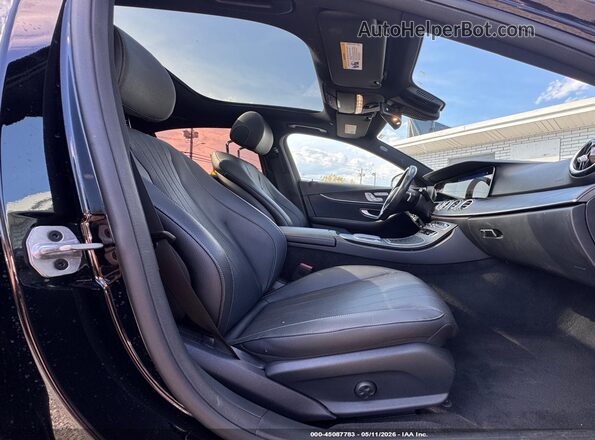 W1KZF8EBXNB029411 2022 MERCEDES-BENZ E Black 