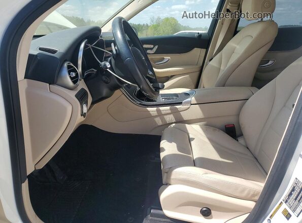 W1N0G8DB3LF803031 2020 MERCEDES-BENZ GLC-CLASS White Front interior view