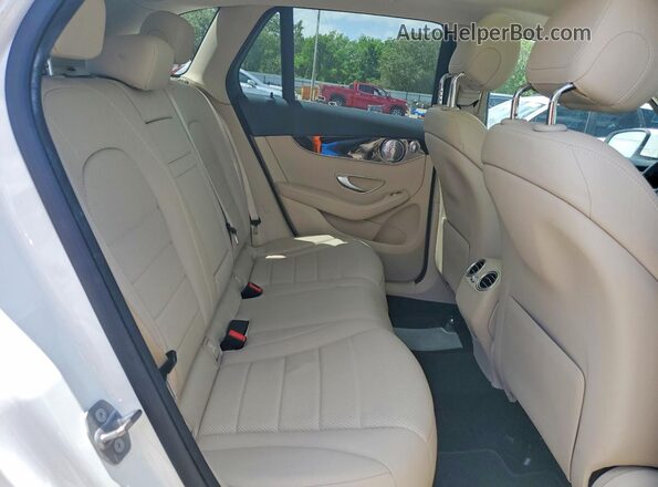 W1N0G8DB3LF808083 2020 MERCEDES-BENZ GLC-CLASS White Vista interior trasera