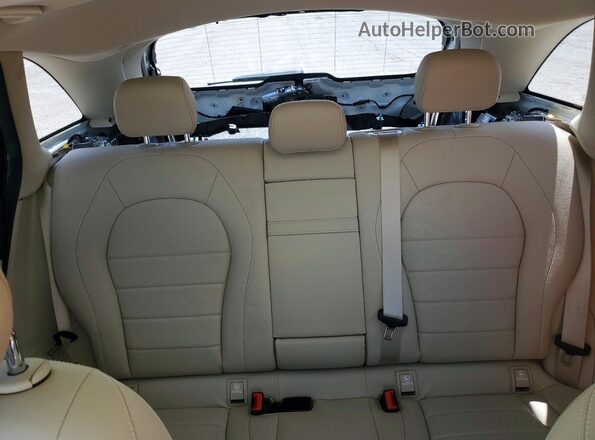 W1N0G8DB3LF808083 2020 MERCEDES-BENZ GLC-CLASS White Vista de los asientos traseros