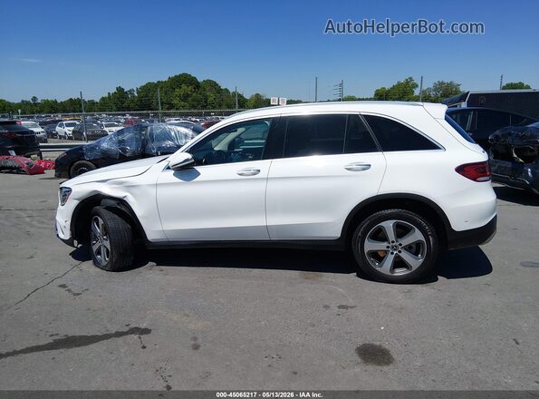 W1N0G8DBXMV272319 2021 MERCEDES-BENZ GLC 300 White 360 interior view