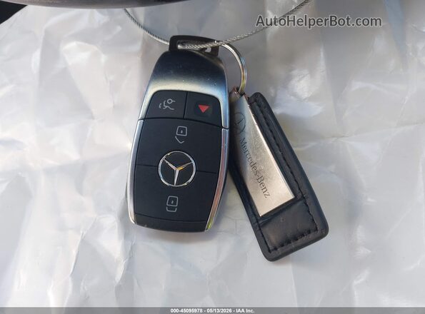 W1N0G8EB3MF869725 2021 MERCEDES-BENZ GLC 300 Белый Вид панели приборов