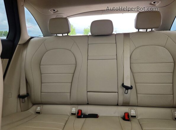 W1N0G8EB8MF917543 2021 MERCEDES-BENZ GLC-CLASS Blue Rear seats view