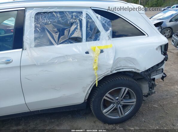 W1N0G8EB9MV304904 2021 MERCEDES-BENZ GLC 300 White Widok z przodu
