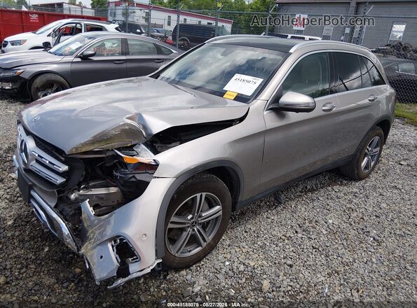W1N0G8EBXMF881645 2021 MERCEDES-BENZ GLC 300 Silver წინა მარცხენა ხედი სამი მეოთხედიდან