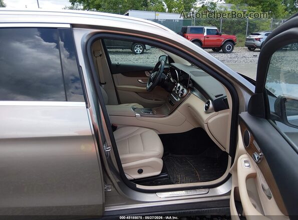 W1N0G8EBXMF881645 2021 MERCEDES-BENZ GLC 300 Silver წინა სალონის ხედი