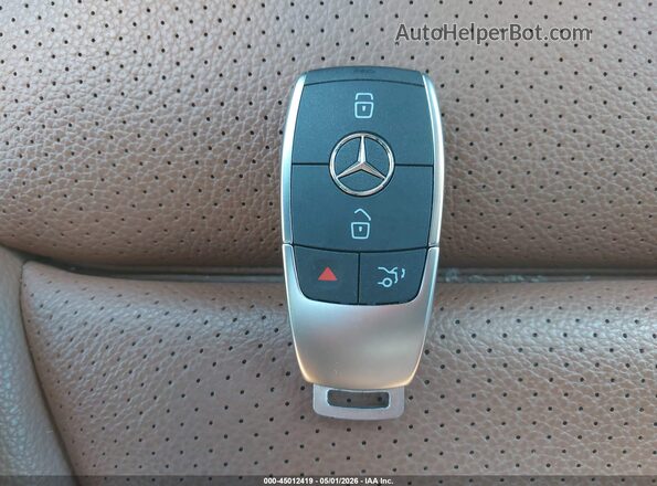 W1N0J8EB6NG047448 2022 MERCEDES-BENZ GLC 300 Black Vista del salpicadero
