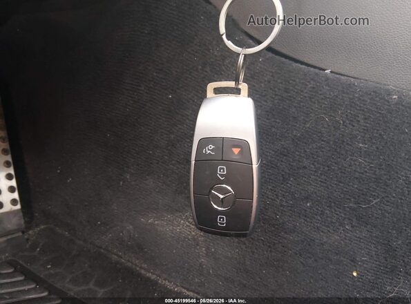 W1N0J8EB7MF976472 2021 MERCEDES-BENZ GLC 300 Серый Вид панели приборов