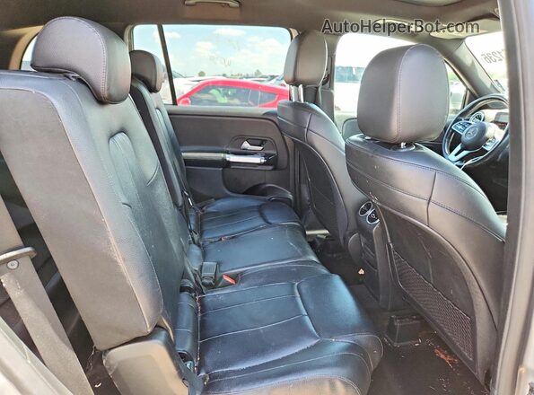 W1N4M4HB1LW043131 2020 MERCEDES-BENZ GLB-CLASS Silver უკანა სალონის ხედი