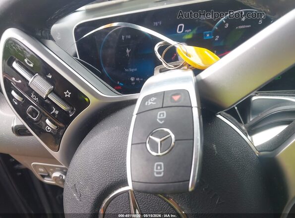W1N4M4HB1LW070703 2020 MERCEDES-BENZ GLB-CLASS Черный Вид панели приборов