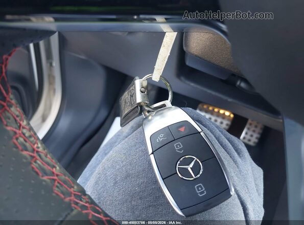 W1N4M4HB1SW426162 2025 MERCEDES-BENZ GLB-CLASS White Widok deski rozdzielczej