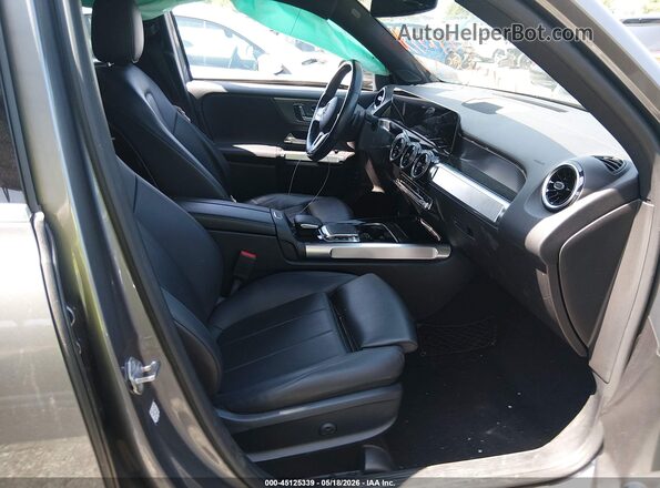 W1N4M4HB2LW031117 2020 MERCEDES-BENZ GLB-CLASS Champagne Front interior view